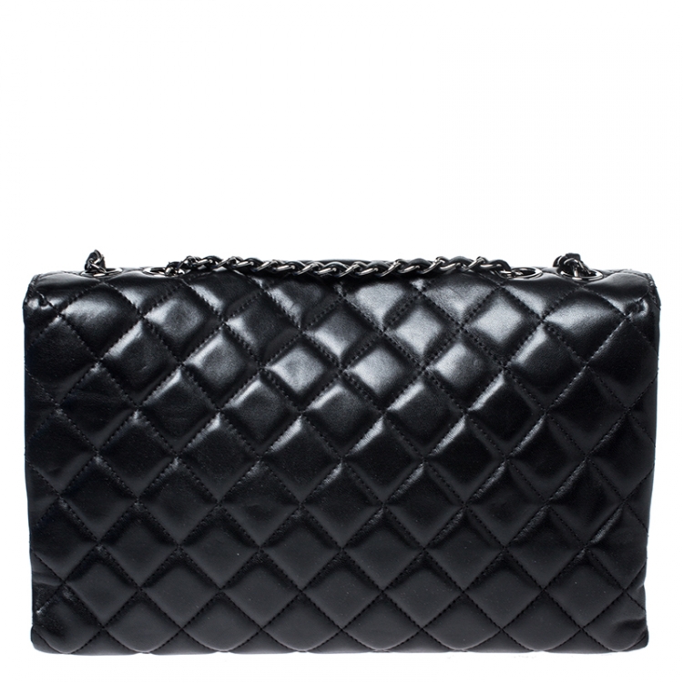 Pre Owned Chanel Black Quilted Leather Single Flap Bag