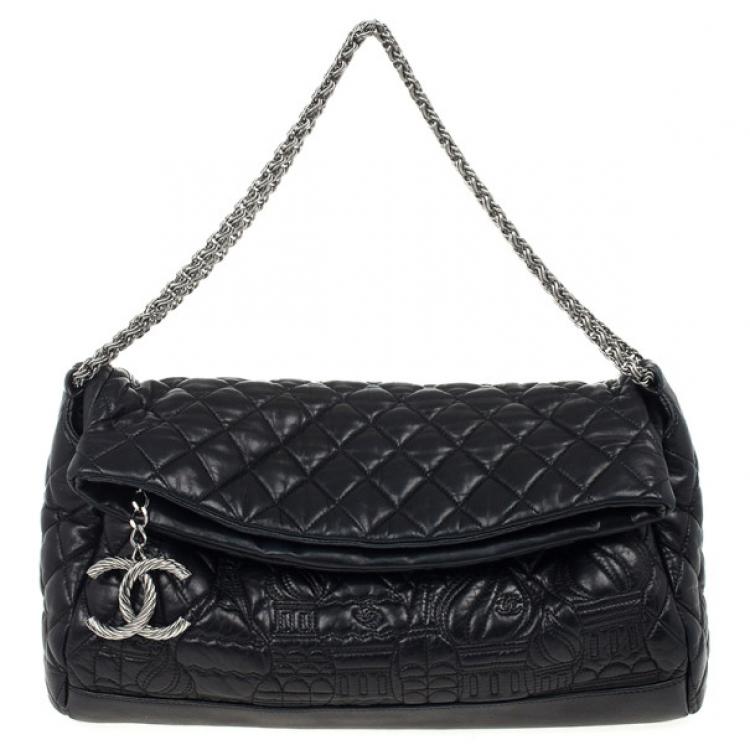 Chanel Black Lambskin Quilted Small Paris Moscou Red Square Bag Chanel |  The Luxury Closet