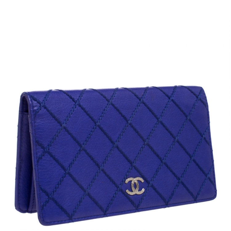 Pre Owned Chanel Purple Wild Stitch Quilted Leather Yen Bifold Wallet