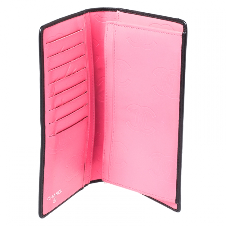 black chanel pink wallet