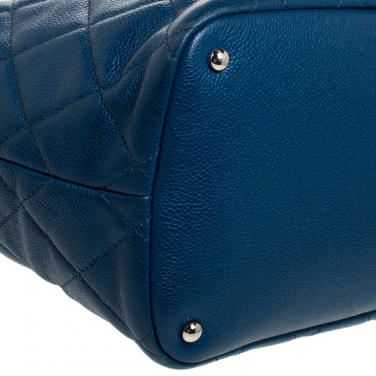 Pre Owned Chanel Blue Quilted Leather Timeless CC Shopper Tote