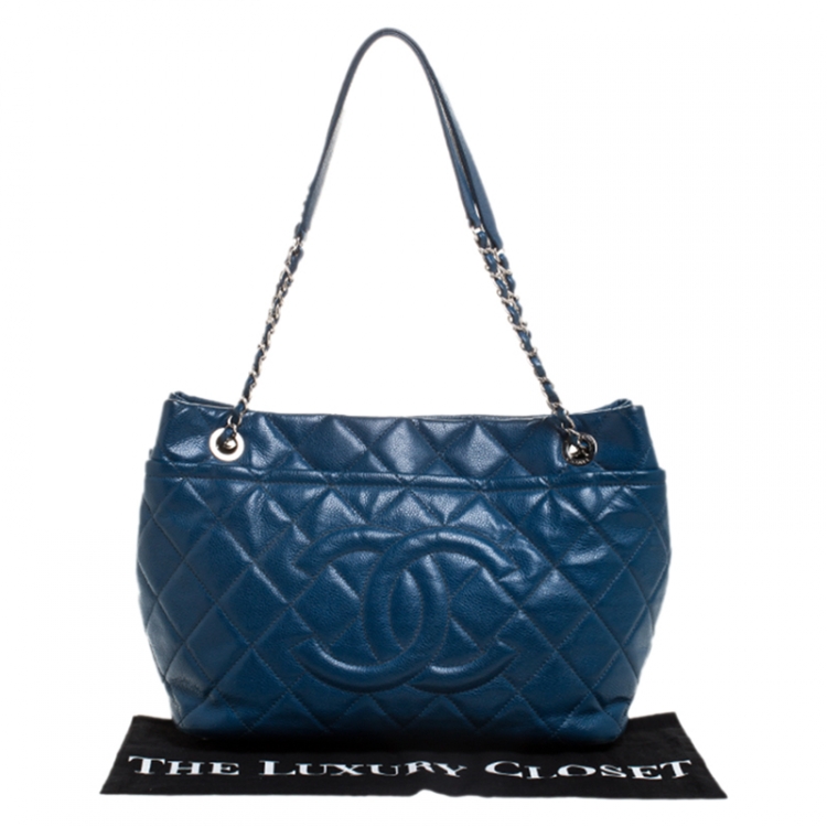 Pre Owned Chanel Blue Quilted Leather Timeless CC Shopper Tote