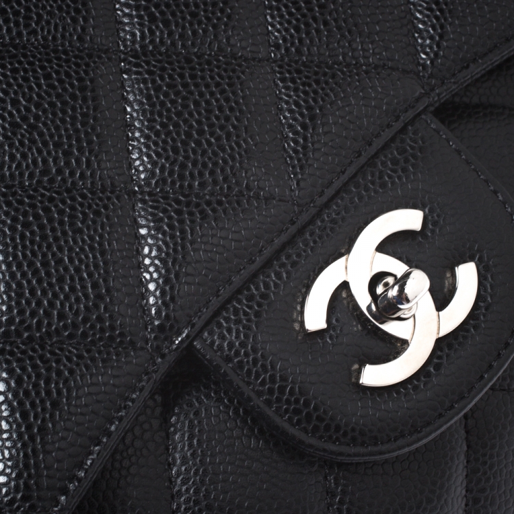 Pre Owned Chanel Black Quilted Caviar Leather Jumbo Classic Single Flap Bag