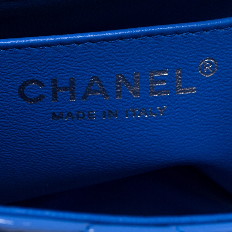Pre Owned Chanel Blue Quilted Patent Leather Mini Classic Flap Bag