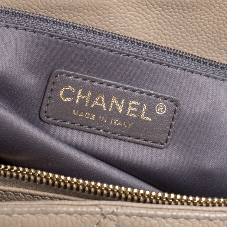 Pre Owned Chanel Beige Quilted Caviar Leather Grand Shopper Tote