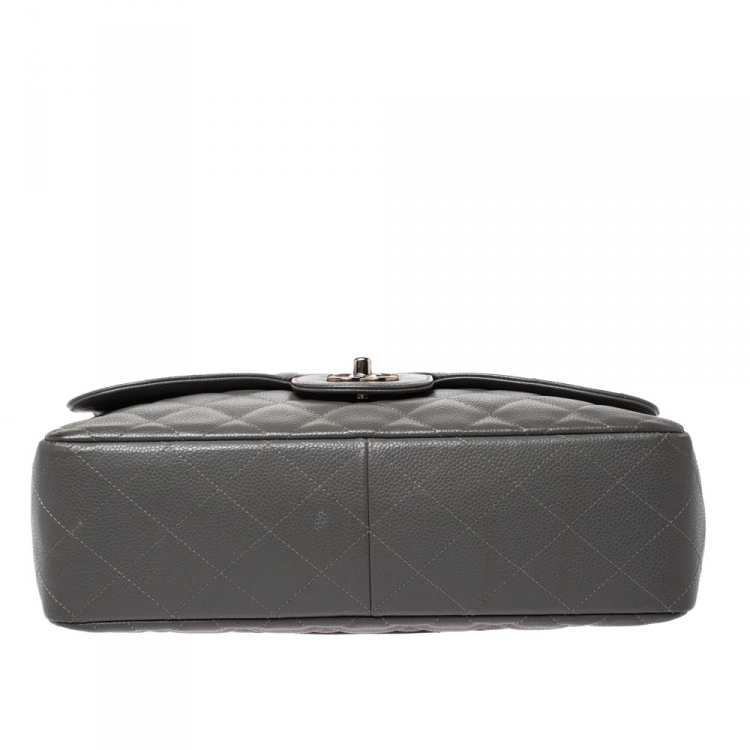 Pre Owned Chanel Grey Quilted Caviar Leather Jumbo Classic Single Flap Bag