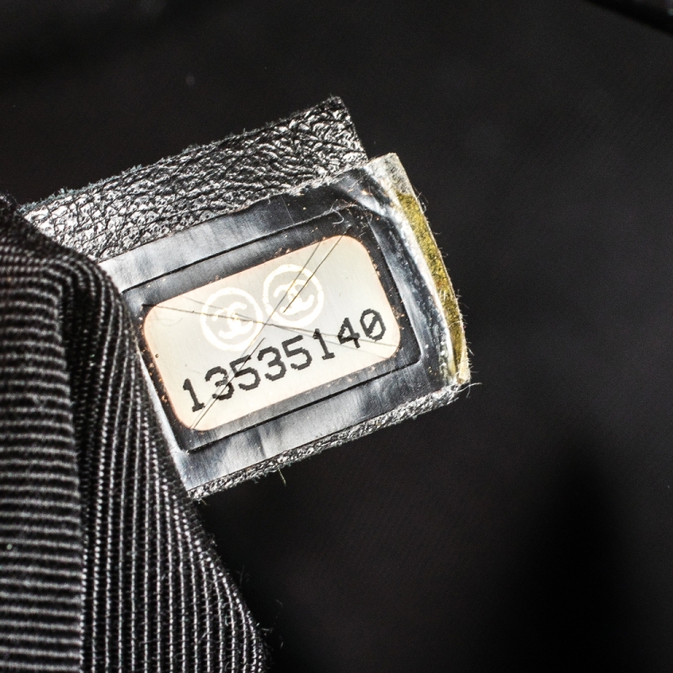 Pre Owned Chanel Black Quilted Patent Leather CC Bowler Bag