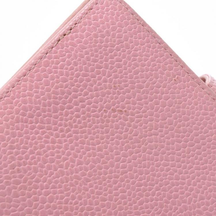 مملوكة مسبقًا Chanel Pink Caviar Leather Small Bifold Wallet 