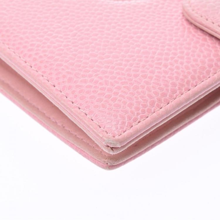 مملوكة مسبقًا Chanel Pink Caviar Leather Small Bifold Wallet 