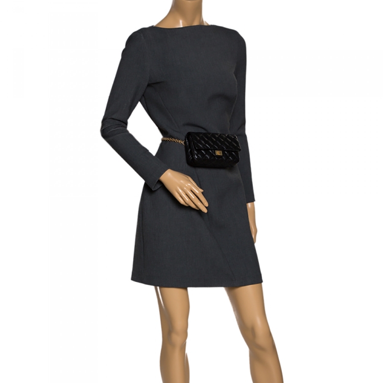 Pre Owned Chanel Black Quilted Leather Reissue 2.55 Belt Bag