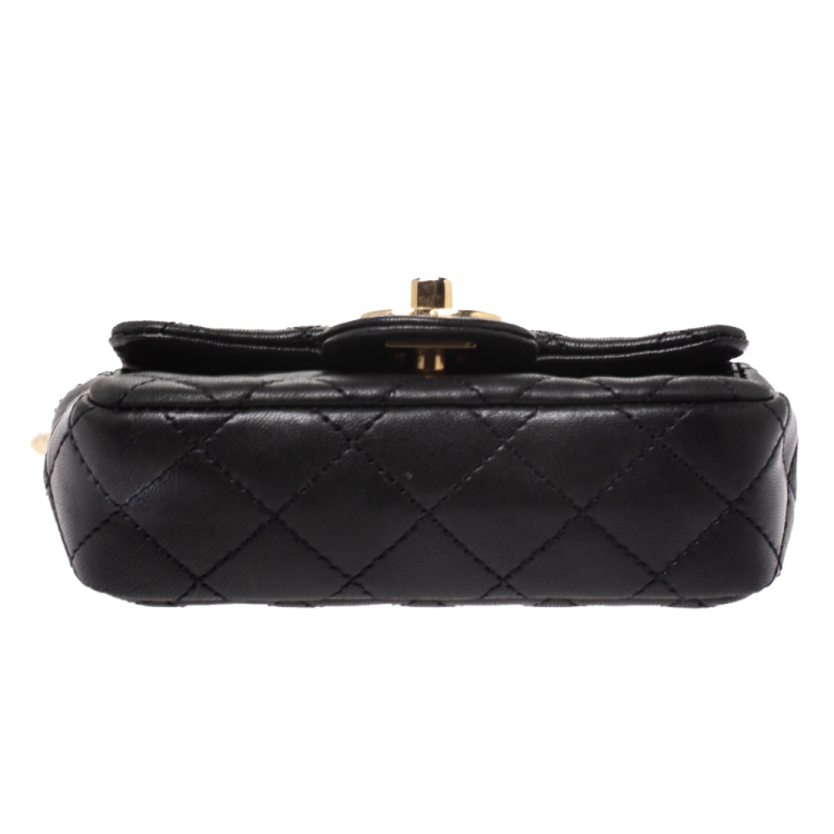 Pre Owned Chanel Black Quilted Leather Charms CC Mini Single Flap Bag