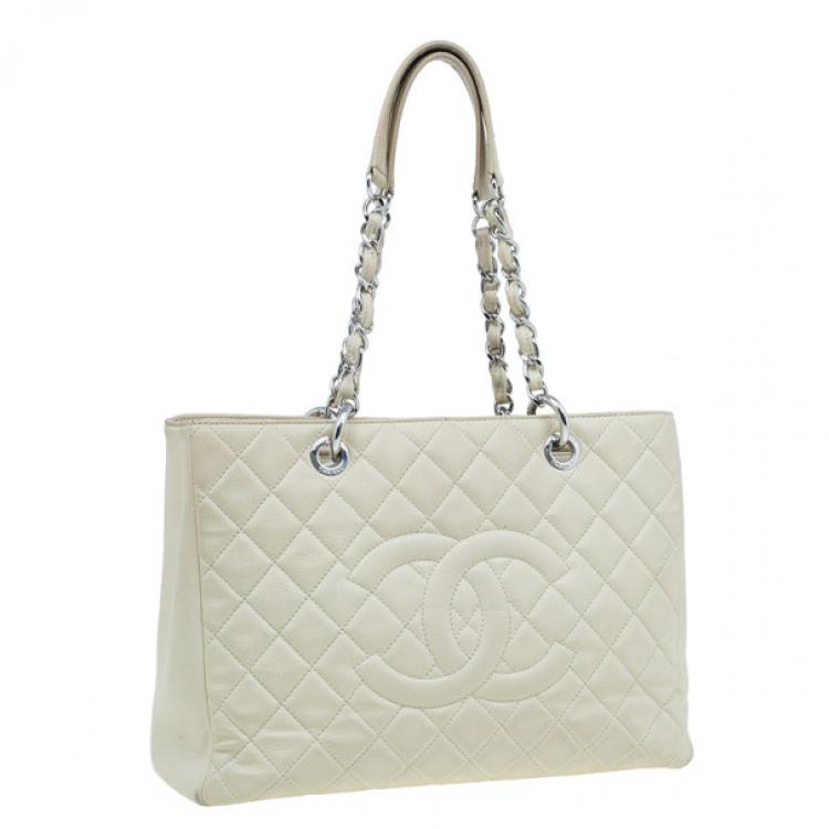 Pre Owned Chanel Off White Quilted Caviar Grand Shopping Tote