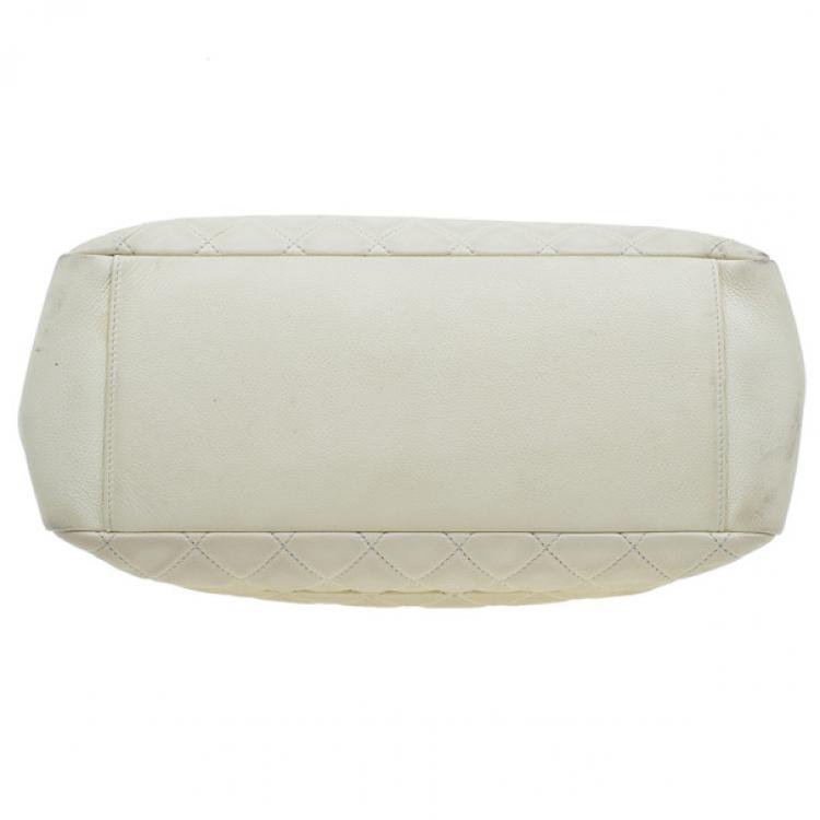 Pre Owned Chanel Off White Quilted Caviar Grand Shopping Tote