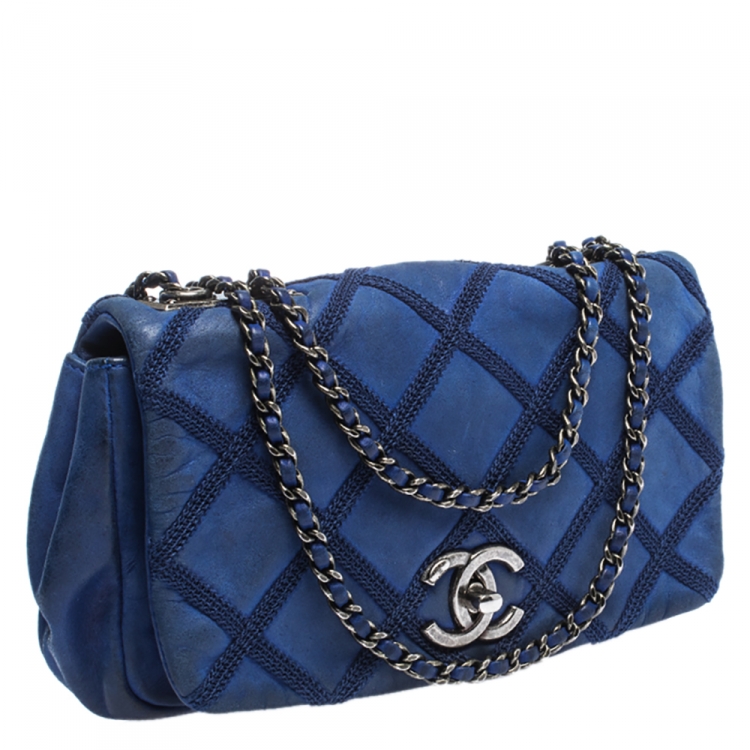 Pre Owned Chanel Electric Blue Diamond Stitch Leather Mini Flap Bag