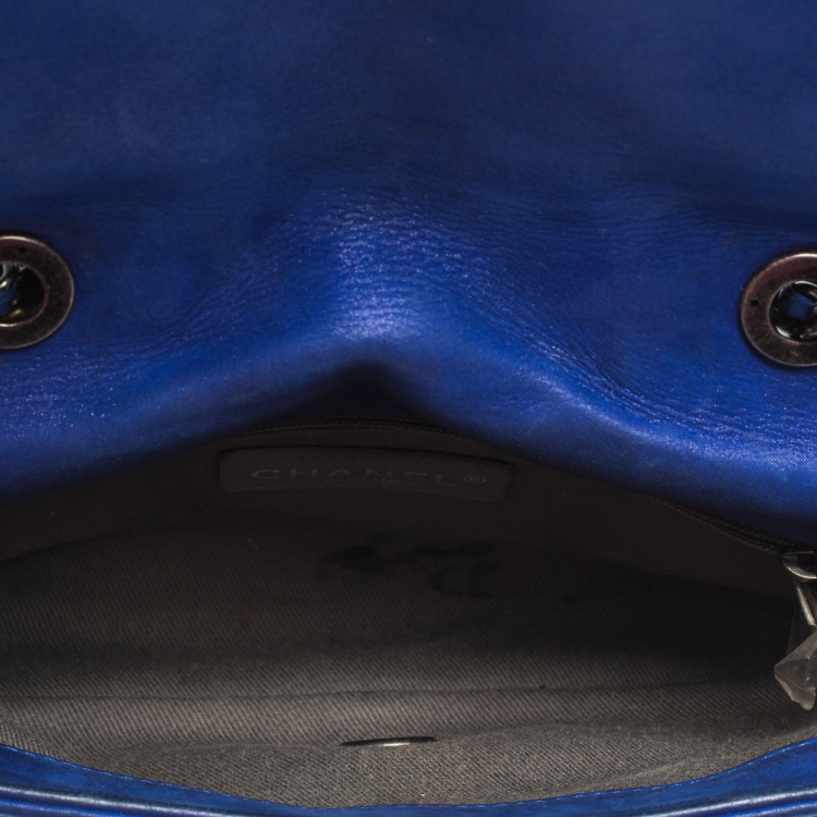 Pre Owned Chanel Electric Blue Diamond Stitch Leather Mini Flap Bag