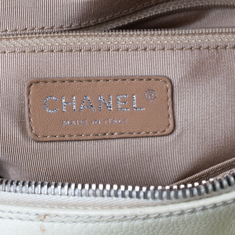 Pre Owned Chanel Cream Quilted Caviar Leather Petite Timeless Shopper Tote