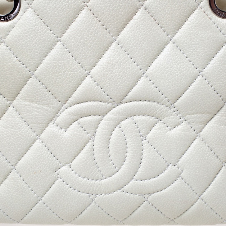 Pre Owned Chanel Cream Quilted Caviar Leather Petite Timeless Shopper Tote