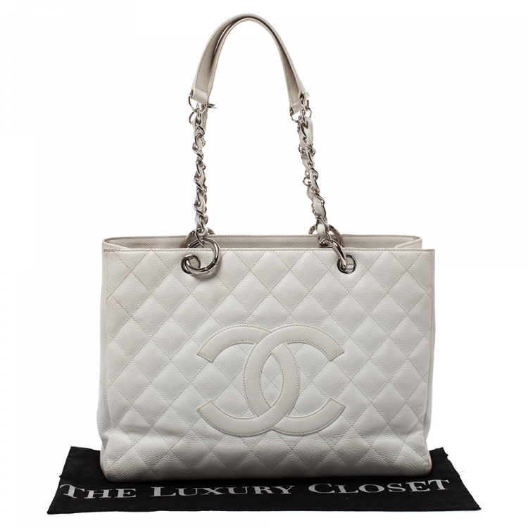 Pre Owned Chanel White Quilted Caviar Leather Grand Shopper Tote