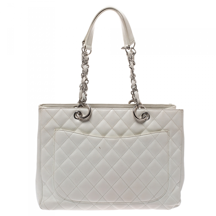 Pre Owned Chanel White Quilted Caviar Leather Grand Shopper Tote