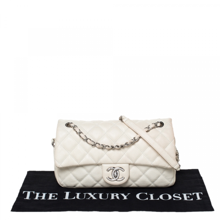 مملوكة مسبقًا Chanel White Caviar Leather Easy Medium Flap Shoulder Bag