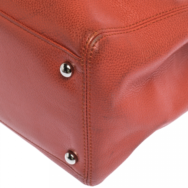 Pre Owned Chanel Orange Leather Small Cerf Executive Tote