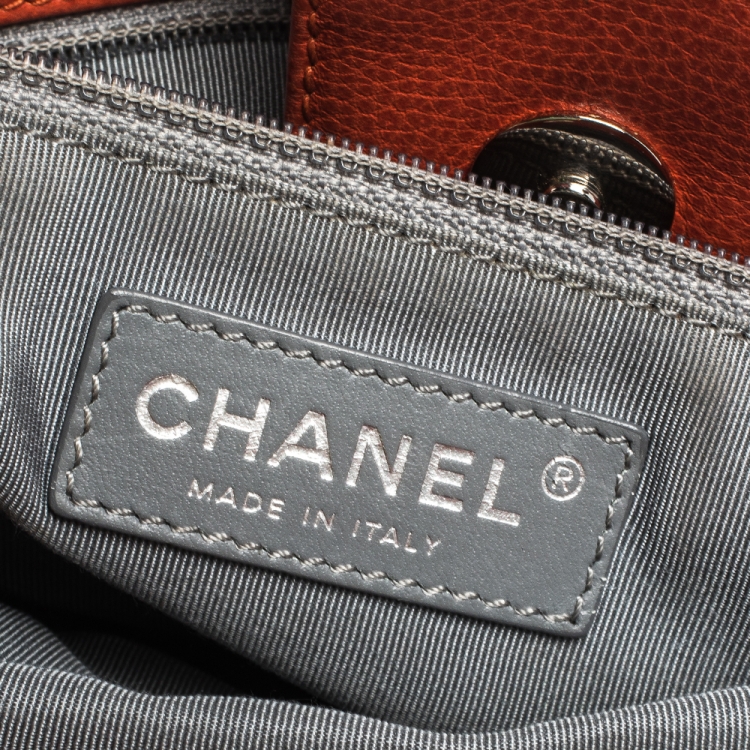 Pre Owned Chanel Orange Leather Small Cerf Executive Tote