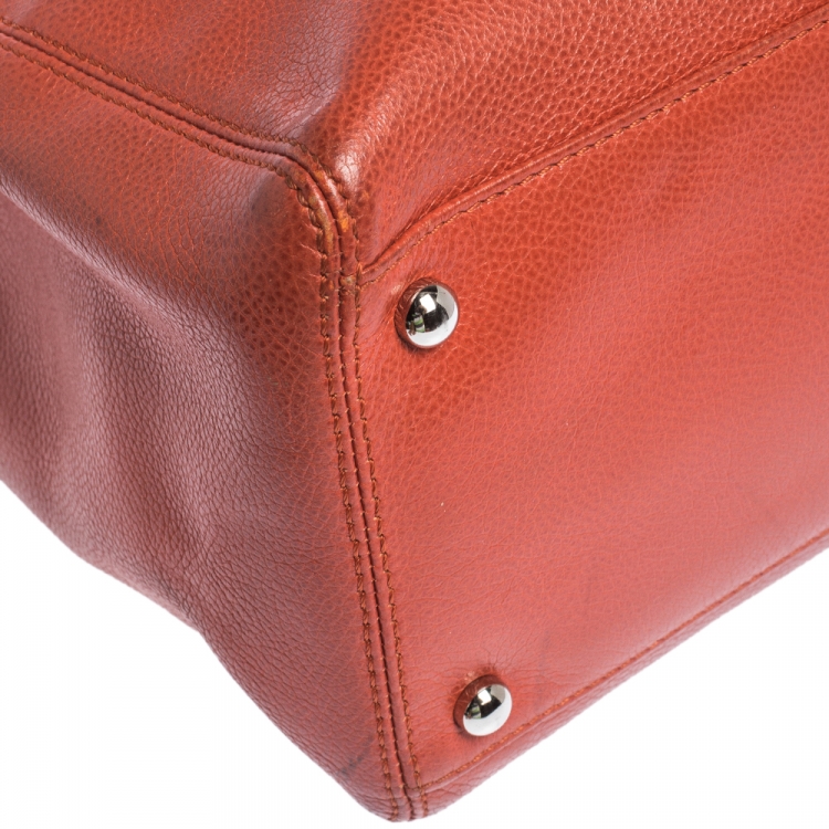 Pre Owned Chanel Orange Leather Small Cerf Executive Tote