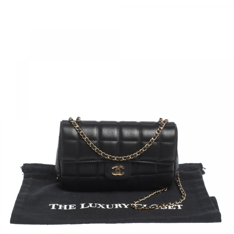 Pre Owned Chanel Black Chocolate Bar Leather Mini Flap Bag