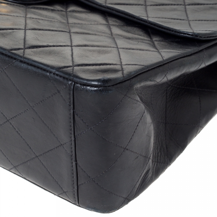 Pre Owned Chanel Black Quilted Lambskin Leather Maxi Vintage Classic Single Flap Bag