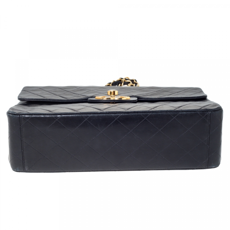 Pre Owned Chanel Black Quilted Lambskin Leather Maxi Vintage Classic Single Flap Bag