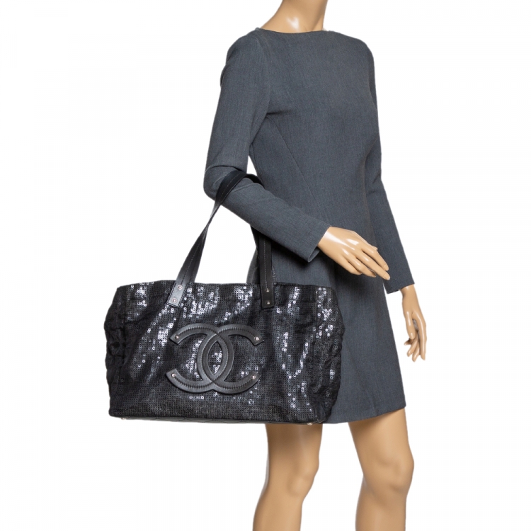 Chanel Black Mesh and Sequins CC Logo Tote Chanel