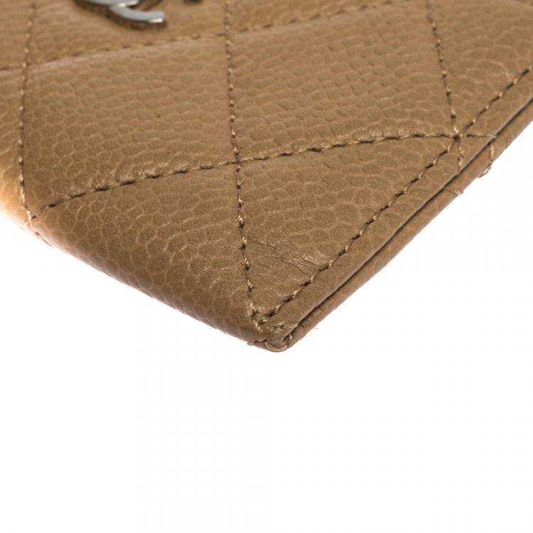 Pre Owned Chanel Beige Quilted Caviar Leather CC Card Case