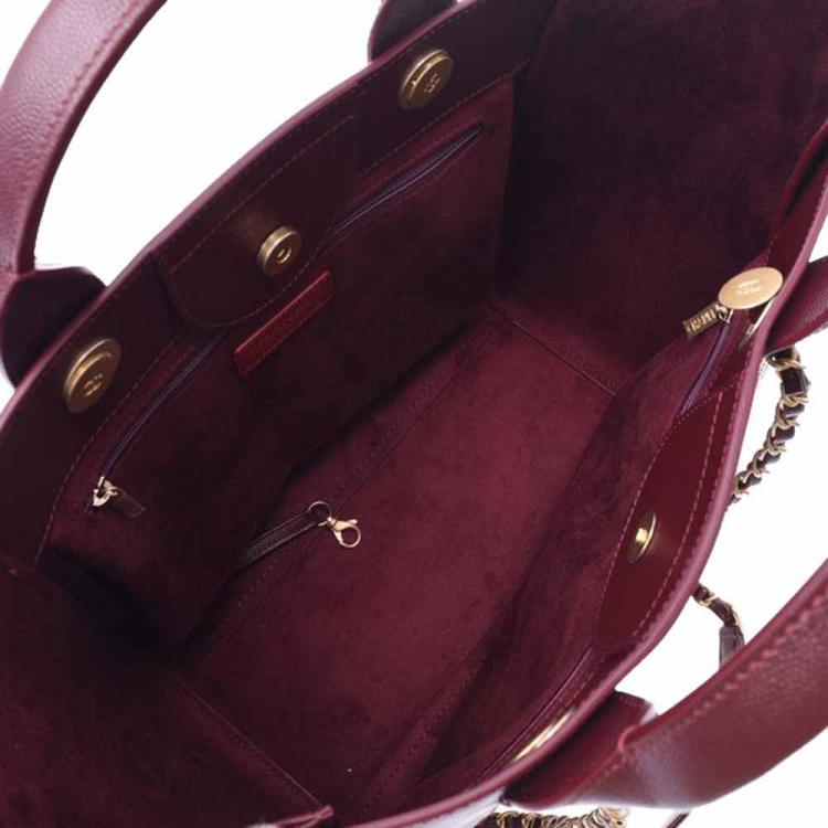 Pre Owned Chanel Bordeaux Leather Deauville Studded Logo Tote Bag