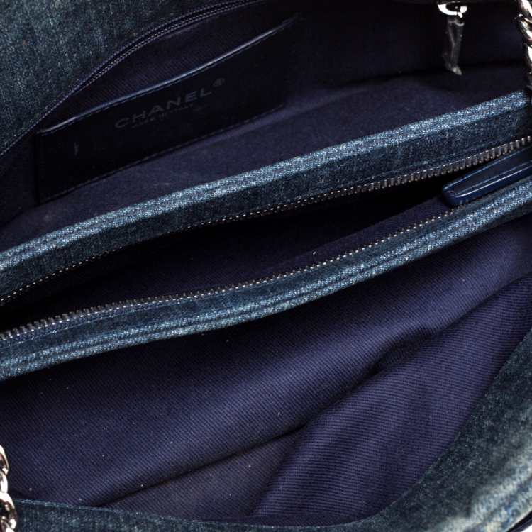 Pre Owned Chanel Blue Camellia Embroidered Denim Just Mademoiselle Bowling Bag