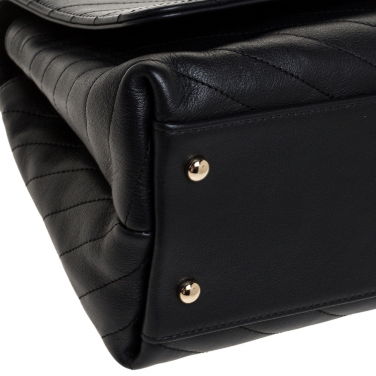 Pre Owned Chanel Black Chevron Leather Medium Chic Flap Bag