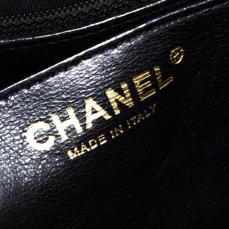 Pre Owned Chanel Black Quilted Caviar Leather Jumbo Classic Single Flap Bag