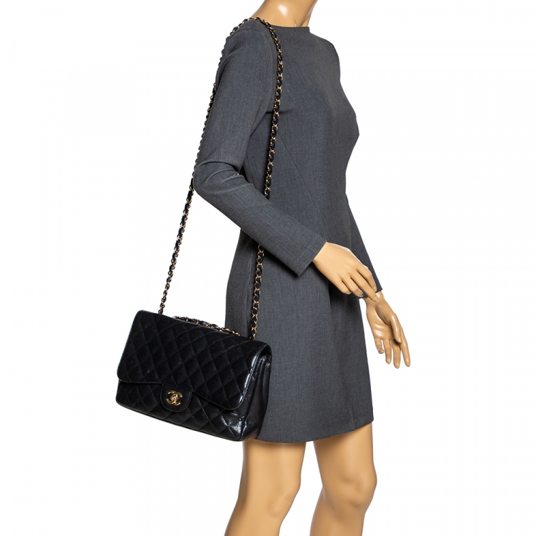 Pre Owned Chanel Black Quilted Caviar Leather Jumbo Classic Single Flap Bag