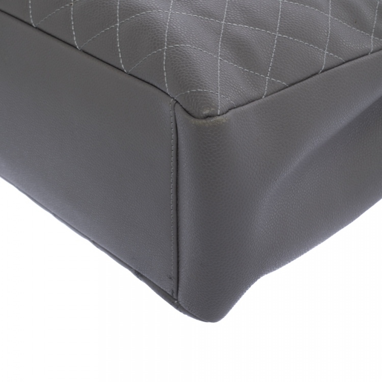 Pre Owned Chanel Grey Quilted Caviar Leather Grand Shopper Tote