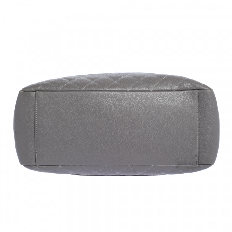 Pre Owned Chanel Grey Quilted Caviar Leather Grand Shopper Tote