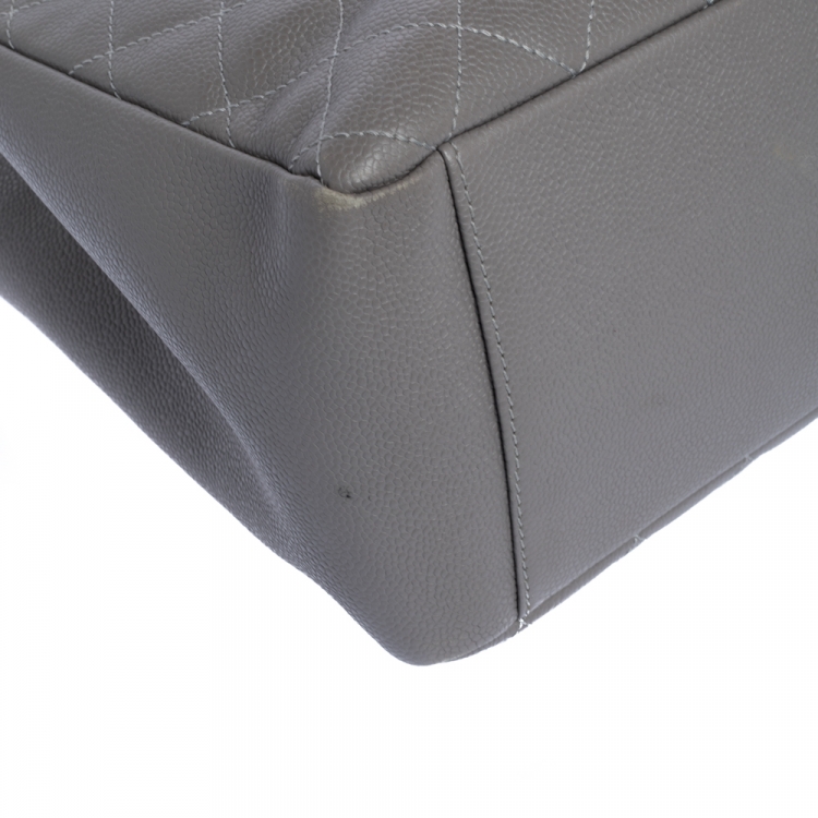 Pre Owned Chanel Grey Quilted Caviar Leather Grand Shopper Tote