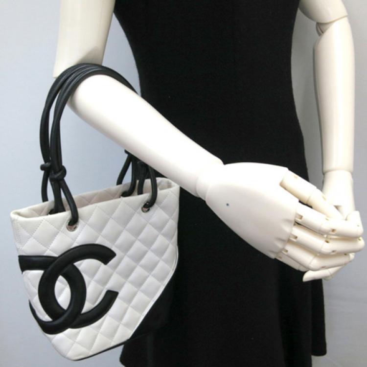 Chanel White and Black Small Ligne Cambon Tote Chanel | The Luxury Closet