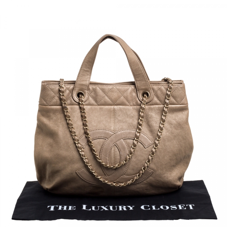 Pre Owned Chanel Beige Leather Trianon Tote