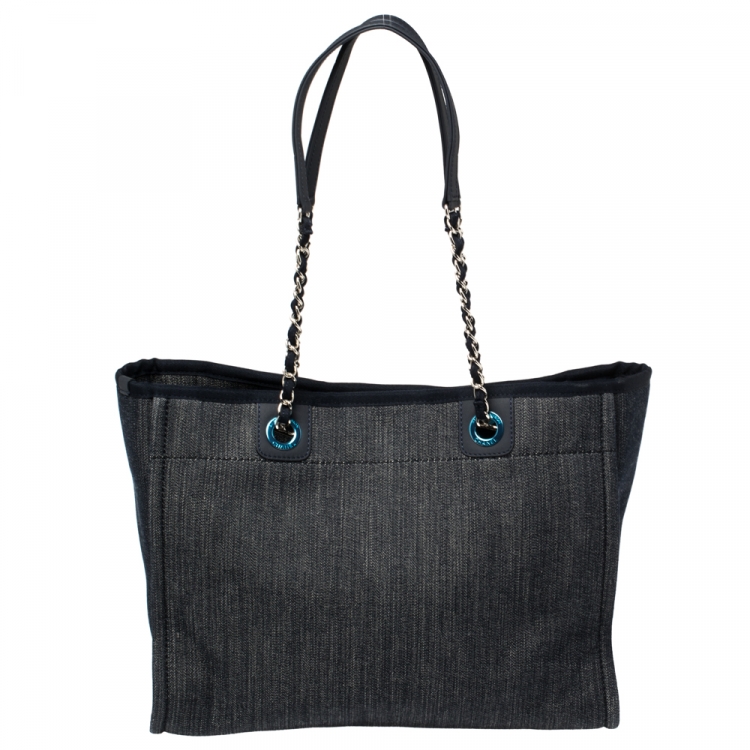 Pre Owned Chanel Navy Blue Denim Medium Deauville Shopper Tote