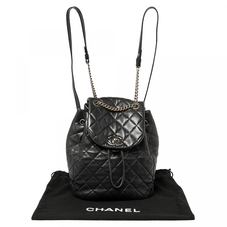 Pre Owned Chanel Black Quilted Lambskin Leather Daily Supple Backpack