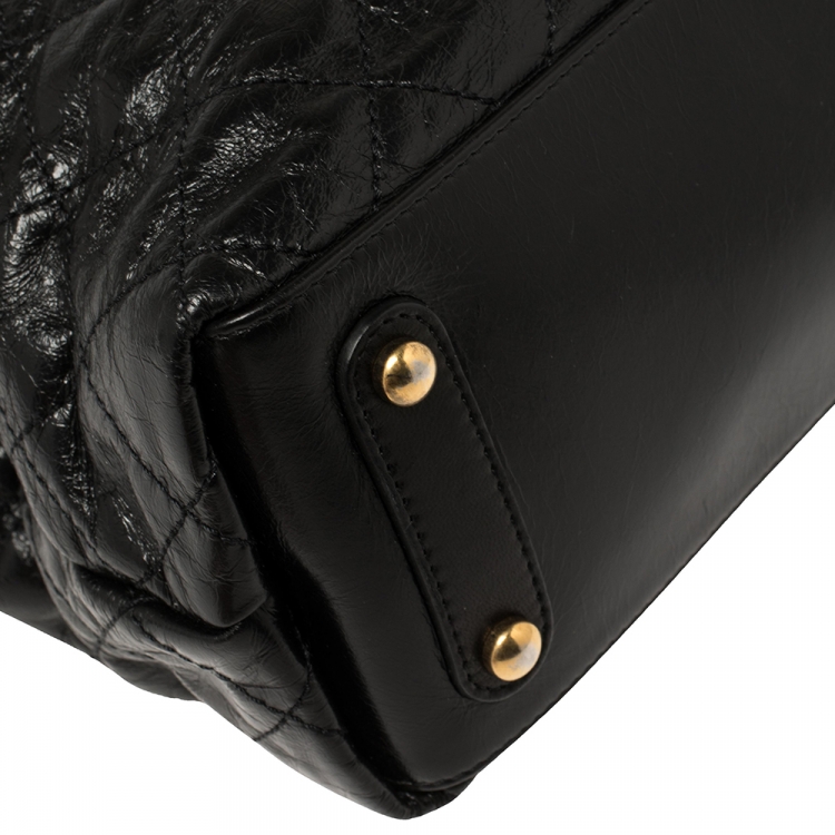 Pre Owned Chanel Black Quilted Glazed Leather and Stingray CC Bindi Tote