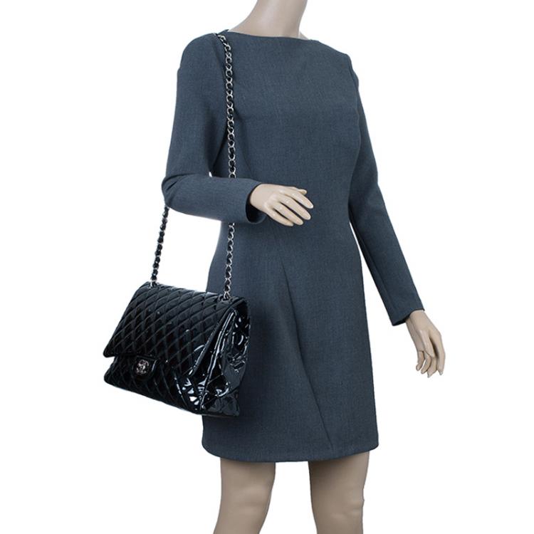 Pre Owned Chanel Black Quilted Patent Leather Maxi Classic Single Flap Bag