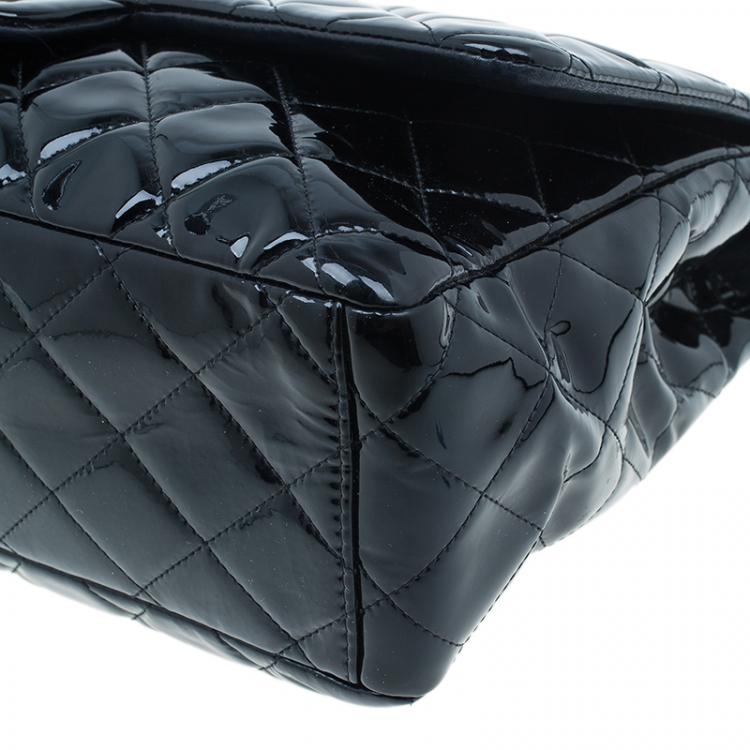 Pre Owned Chanel Black Quilted Patent Leather Maxi Classic Single Flap Bag