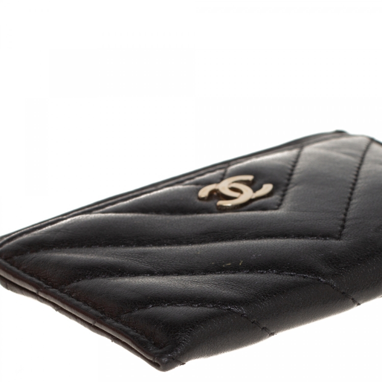 Pre Owned Chanel Black Chevron Leather CC Classic Card Holder
