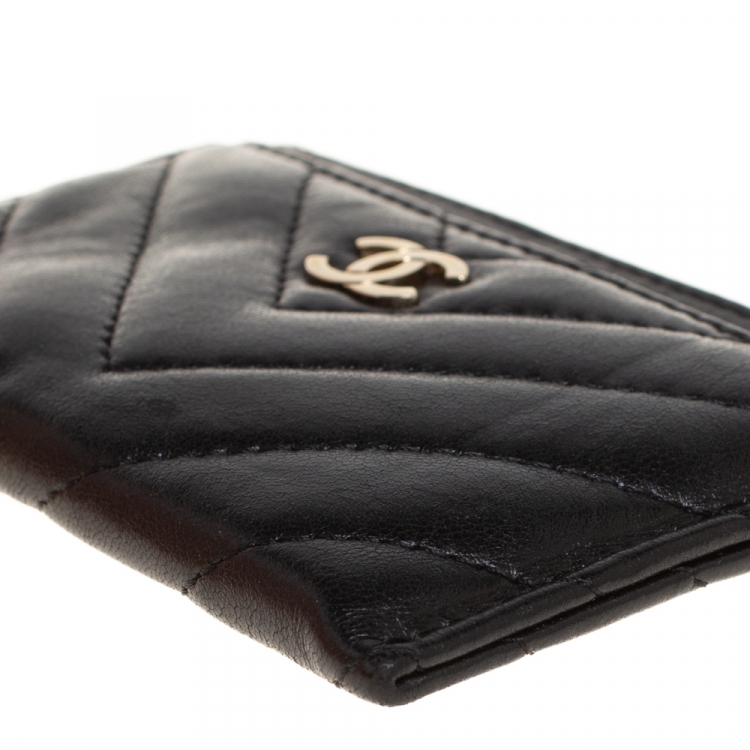Pre Owned Chanel Black Chevron Leather CC Classic Card Holder