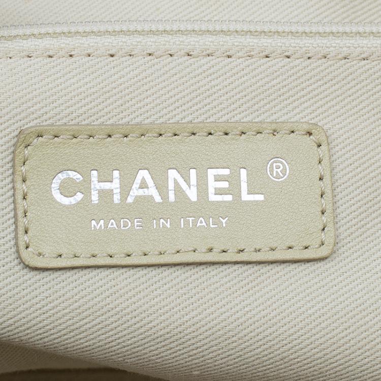 Pre Owned Chanel Beige Caviar Leather CC Shopper Tote 